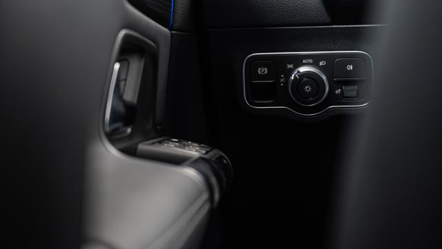 MERCEDES-BENZ B 180 D AUTO EXECUTIVE UNIPRO PERFETTE - foto 25