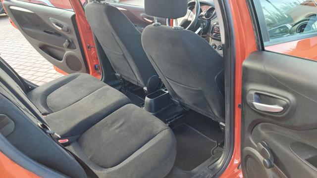 FIAT PUNTO 1.4 8V  5 PORTE NATURAL POWER YO - foto 9