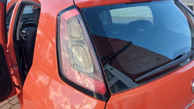 FIAT PUNTO 1.4 8V  5 PORTE NATURAL POWER YO - foto 25