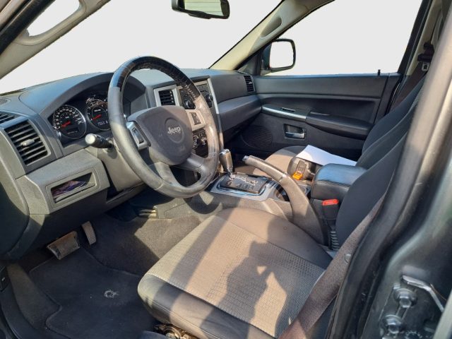 JEEP GRAND CHEROKEE 3.0 V6 CRD LAREDO - foto 9