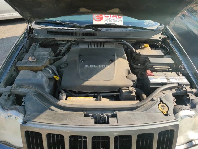 JEEP GRAND CHEROKEE 3.0 V6 CRD LAREDO - foto 14