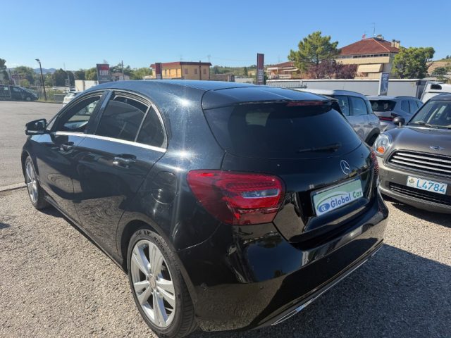 MERCEDES-BENZ A 180 D SPORT - foto 6