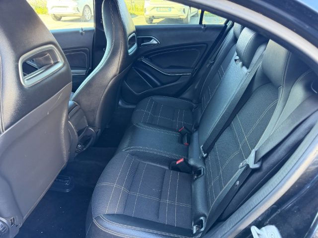 MERCEDES-BENZ A 180 D SPORT - foto 9