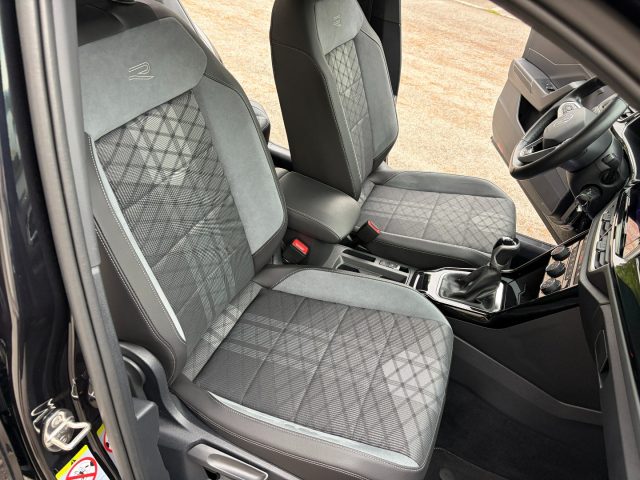 VOLKSWAGEN T-ROC 1.0 TSI R-LINE - foto 15