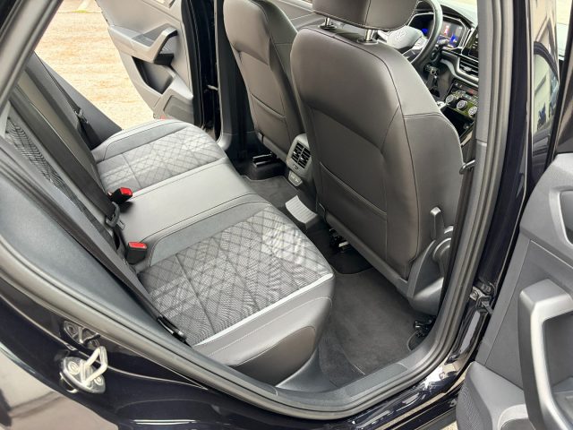 VOLKSWAGEN T-ROC 1.0 TSI R-LINE - foto 16