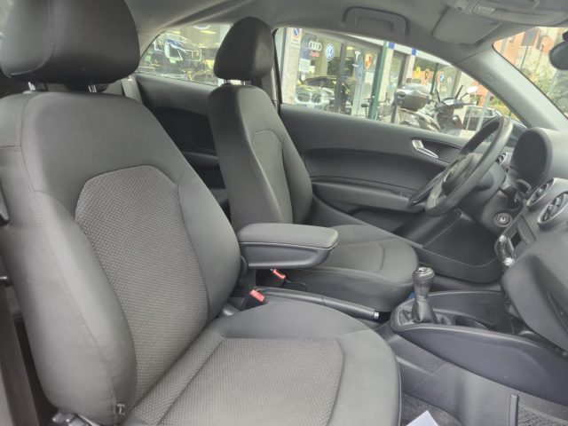 AUDI A1 1.2 TFSI ATTRACTION GRANDINATA ! - foto 8