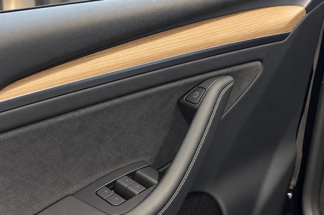 TESLA MODEL Y 50KWD RWD KM0 - foto 11