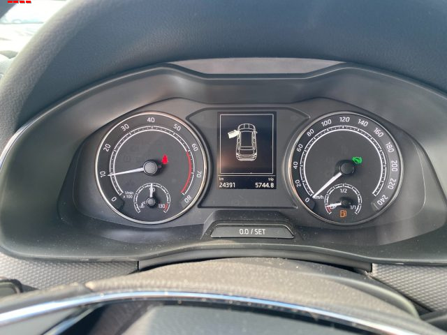 SKODA KAMIQ 1.0 TSI 110 CV DSG AMBITION - foto 6