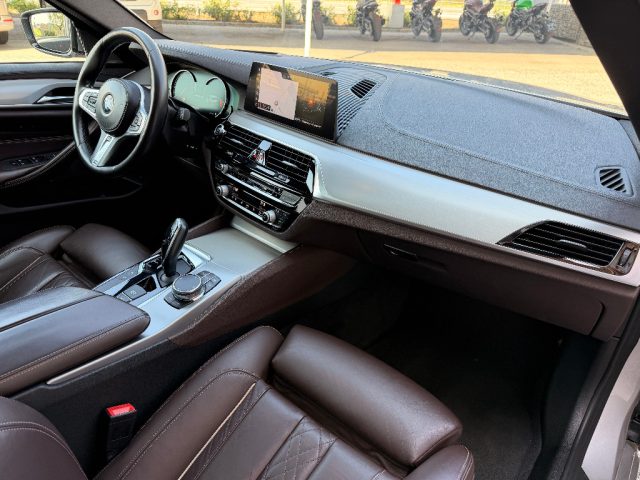 BMW M550 D XDRIVE TOURING - foto 12