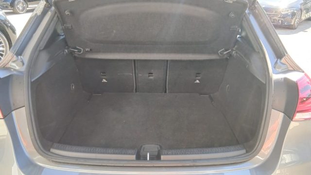 MERCEDES-BENZ A 200 D AUTOMATIC PREMIUM - foto 13