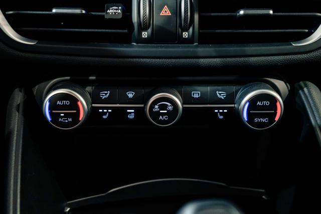 ALFA ROMEO GIULIA 2.0 TURBO 280 CV AT8 AWD Q4 VELO - foto 15