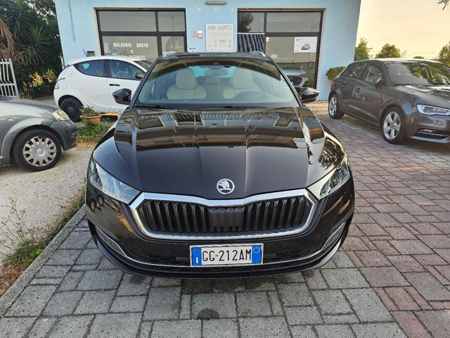 SKODA OCTAVIA 1.5 G-TEC DSG WAGON STYLE - foto 8
