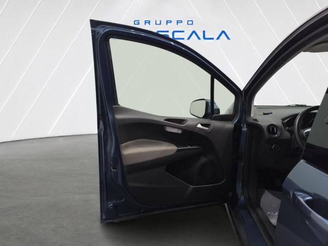 FORD TOURNEO CONNECT 1.5 ECOBLUE 100CV TITANIUM - foto 7