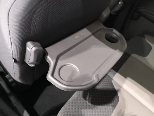 FORD TOURNEO CONNECT 1.5 ECOBLUE 100CV TITANIUM - foto 18