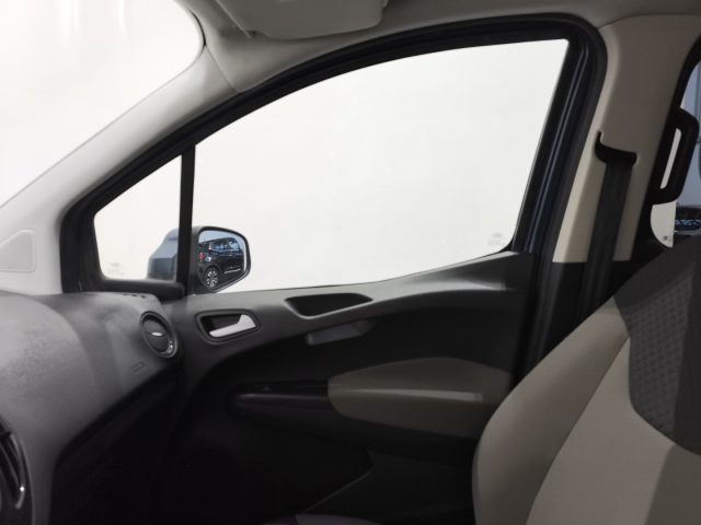 FORD TOURNEO CONNECT 1.5 ECOBLUE 100CV TITANIUM - foto 15