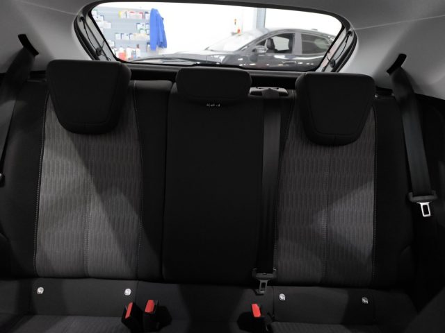 OPEL CORSA 1.2 75CV BUSINESS EDITION - foto 17