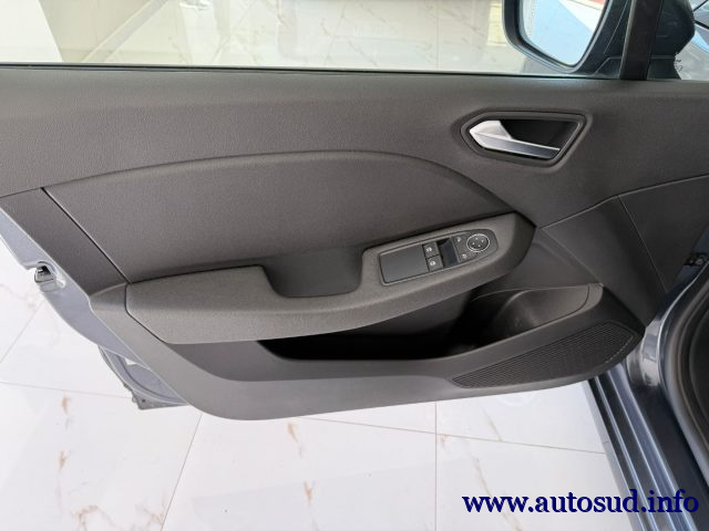 RENAULT CLIO BLUE DCI 100 CV 5 PORTE EVOLUTIO - foto 7