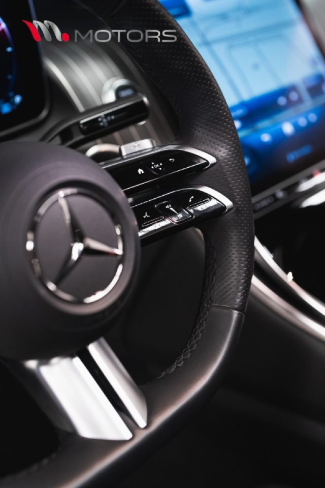 MERCEDES-BENZ GLC 220 D COUPE AMG PREMIUM PLUS 4MATIC - foto 16