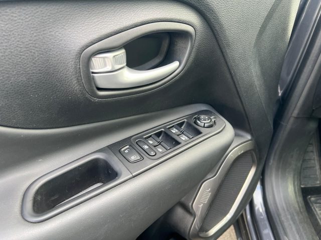 JEEP RENEGADE E-HYBRID 1.5 T4 MHEV 130CV ALTIT - foto 5