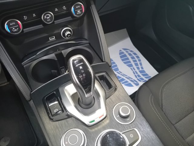 ALFA ROMEO STELVIO 2.2 TURBODIESEL 210 CV AT8 Q4 - foto 18