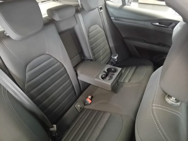 ALFA ROMEO STELVIO 2.2 TURBODIESEL 210 CV AT8 Q4 - foto 13