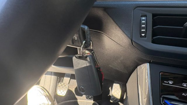 VOLKSWAGEN POLO 1.0 TSI STYLE IDONEA NEOPATENTAT - foto 12