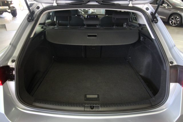 SEAT LEON 2.0 TDI 150 CV DSG STYLE PREZZO  - foto 24