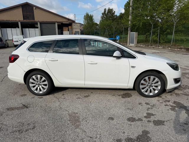 OPEL ASTRA 1.7 CDTI 110CV SPORTS TOURER COS - foto 19