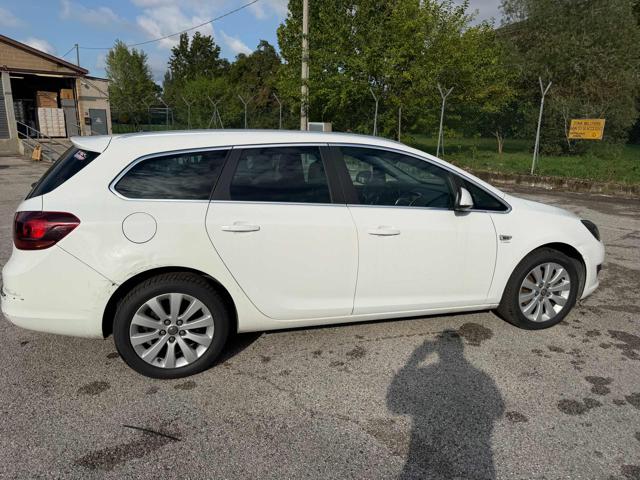 OPEL ASTRA 1.7 CDTI 110CV SPORTS TOURER COS - foto 14