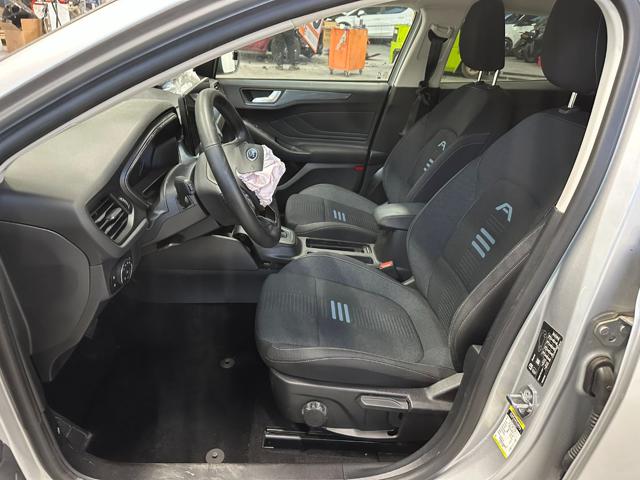 FORD FOCUS 1.0 ECOBOOST HYBRID POWERSHIFT S - foto 10