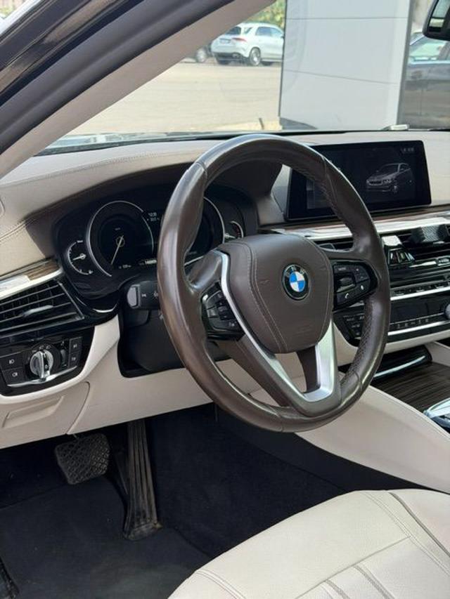 BMW 520 D AUT. TOURING MSPORT - foto 11