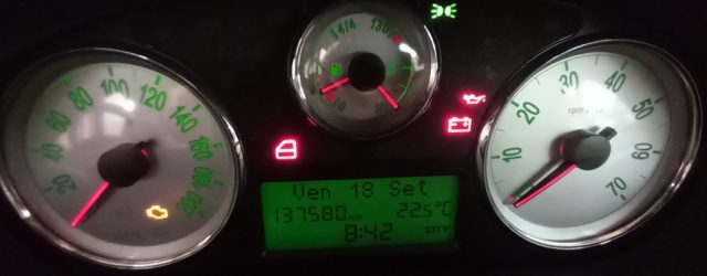 LANCIA YPSILON 1.3 MJT  DPF SPORT MOMODESIGN - foto 9