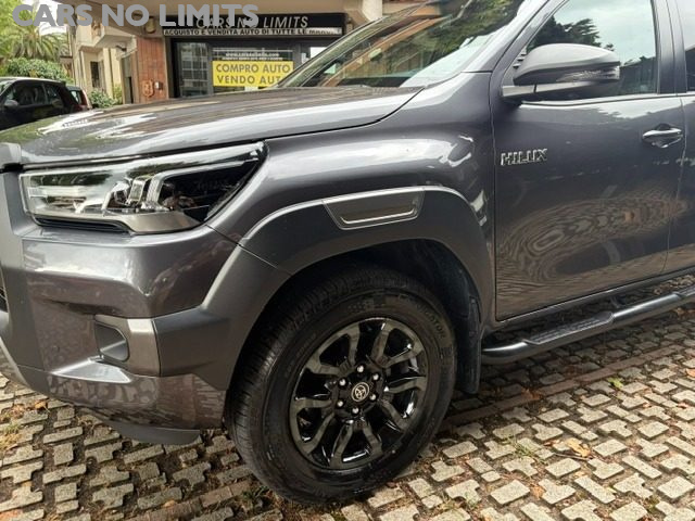 TOYOTA HILUX 2.8 D-4D A/T 4WD 4 PORTE DOUBLE  - foto 19