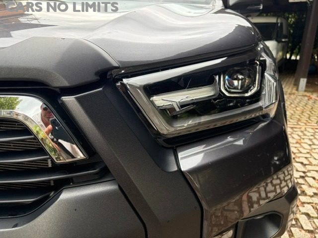 TOYOTA HILUX 2.8 D-4D A/T 4WD 4 PORTE DOUBLE  - foto 20