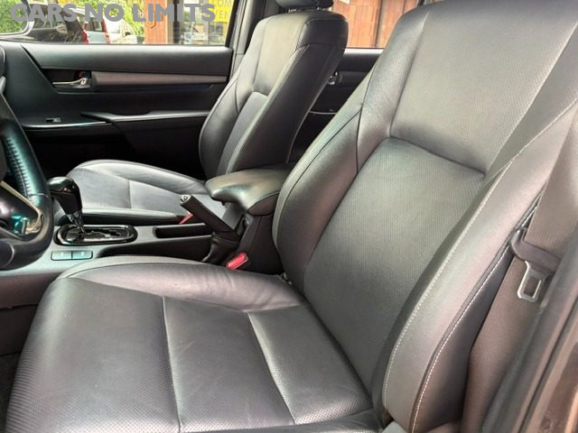 TOYOTA HILUX 2.8 D-4D A/T 4WD 4 PORTE DOUBLE  - foto 10