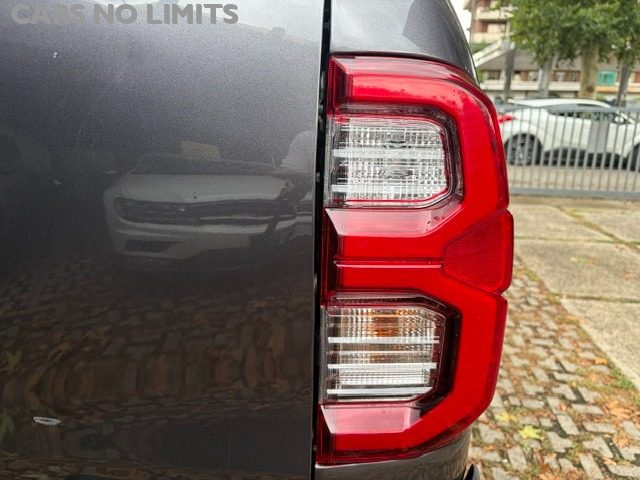 TOYOTA HILUX 2.8 D-4D A/T 4WD 4 PORTE DOUBLE  - foto 24