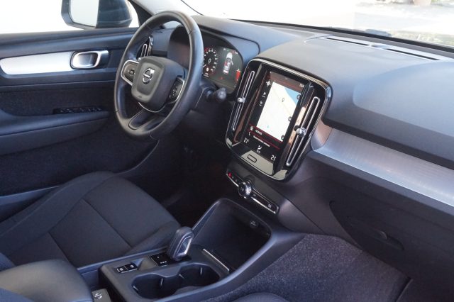 VOLVO XC40 T5 RECHARGE PLUG-IN HYBRID INSCR - foto 15
