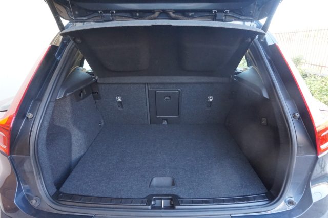 VOLVO XC40 T5 RECHARGE PLUG-IN HYBRID INSCR - foto 20