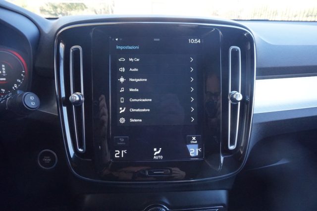VOLVO XC40 T5 RECHARGE PLUG-IN HYBRID INSCR - foto 32
