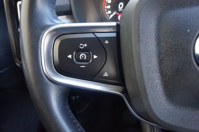 VOLVO XC40 T5 RECHARGE PLUG-IN HYBRID INSCR - foto 26