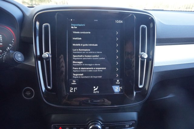 VOLVO XC40 T5 RECHARGE PLUG-IN HYBRID INSCR - foto 33