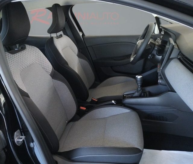 RENAULT CLIO ECO-GPL 100 CV EVOLUTION KM 0 IV - foto 16