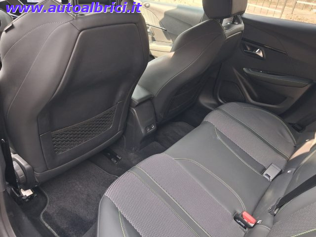 PEUGEOT 208 1.2 HYBRID 145 CV E-DCS6 GT - foto 16
