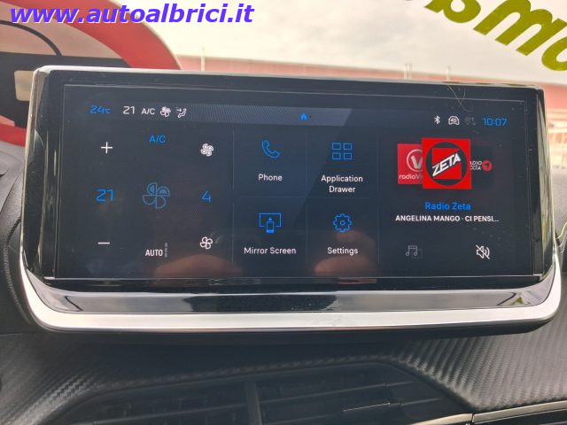 PEUGEOT 208 1.2 HYBRID 145 CV E-DCS6 GT - foto 23