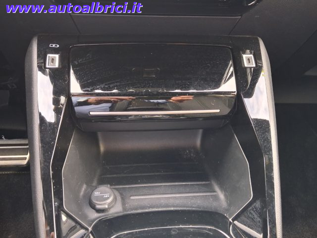 PEUGEOT 208 1.2 HYBRID 145 CV E-DCS6 GT - foto 27
