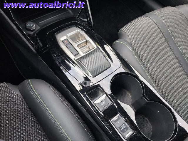 PEUGEOT 208 1.2 HYBRID 145 CV E-DCS6 GT - foto 28