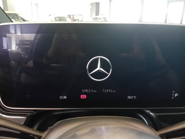 MERCEDES-BENZ EQE 350 4MATIC PREMIUM PLUS - foto 17