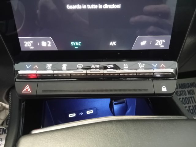 RENAULT AUSTRAL AUSTRAL MILD HYBRID 160 CV AUTO  - foto 19