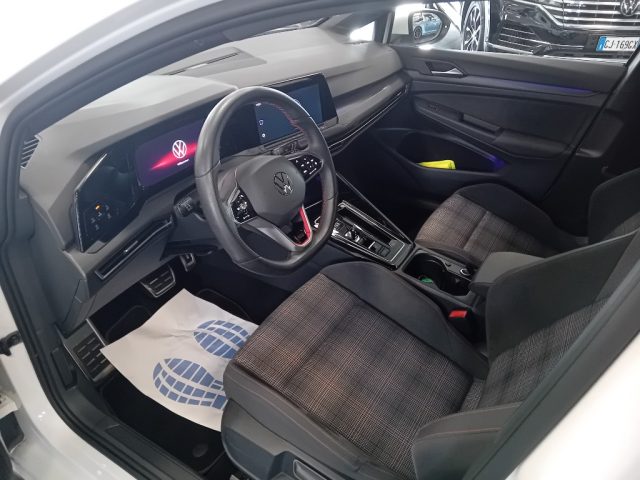 VOLKSWAGEN GOLF 2.0 TSI DSG GTI - foto 12
