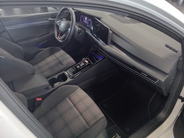 VOLKSWAGEN GOLF 2.0 TSI DSG GTI - foto 15